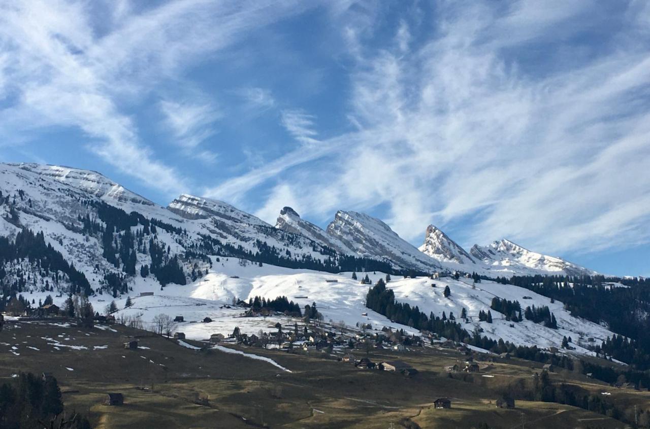 Haus Am Bach In Toggenburg Apartamento *