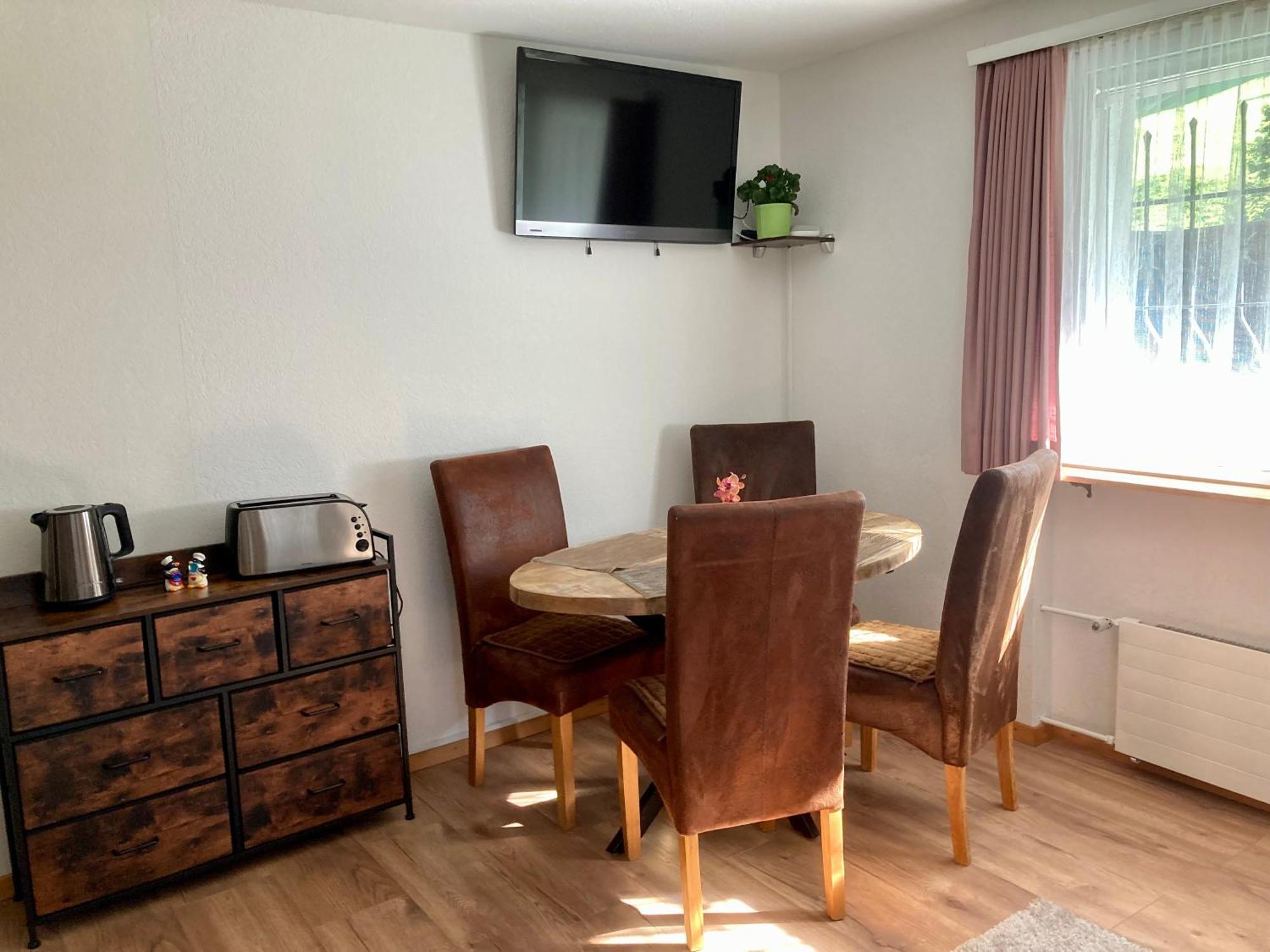 Apartamento Haus Am Bach In Toggenburg *